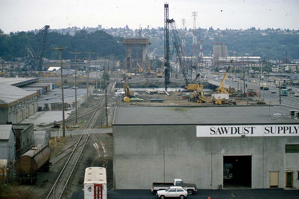 01_West Seattle Freeway Bridge construction, looking west, October 1, 1981 Courtesy Seattle Municipal Archives (194995)